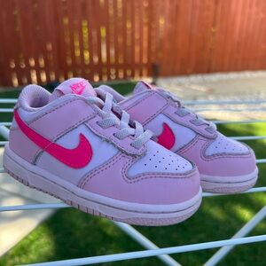 Triple pink 7C dunks